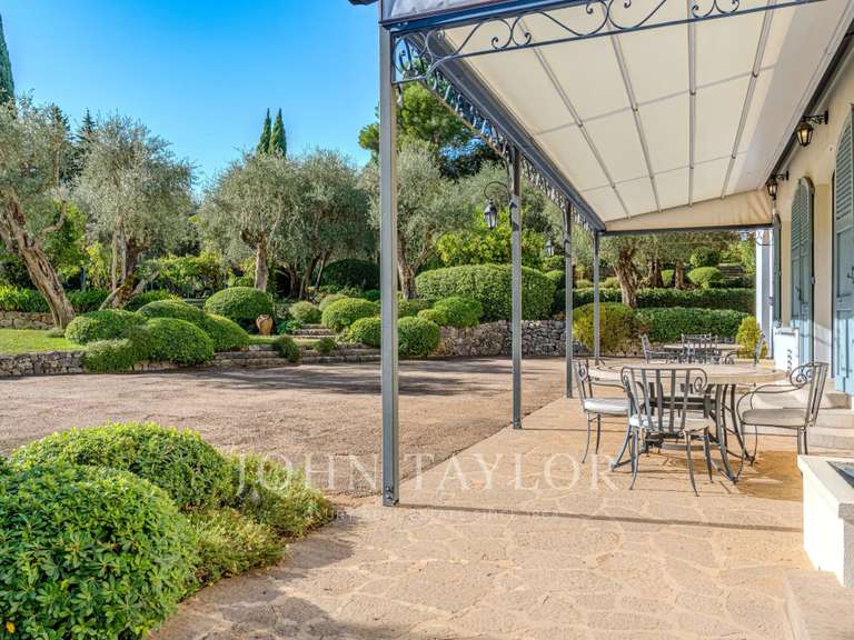 House Grasse - 7 bedrooms - 368m²