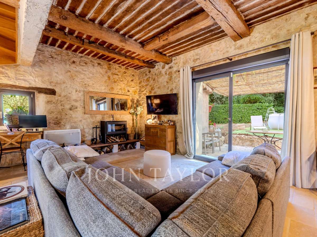 House Valbonne