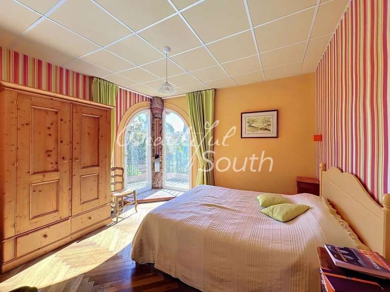 Maison Prades - 5 chambres - 166m²