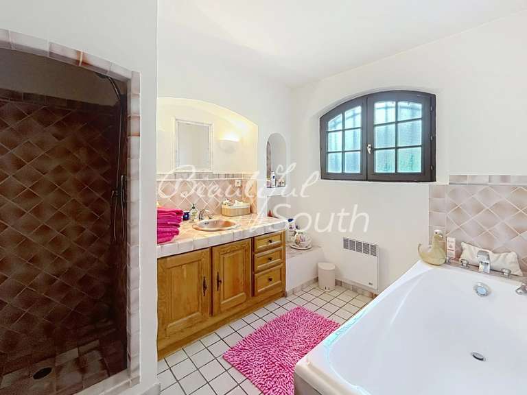 Maison Maureillas-las-Illas - 3 chambres - 172m²