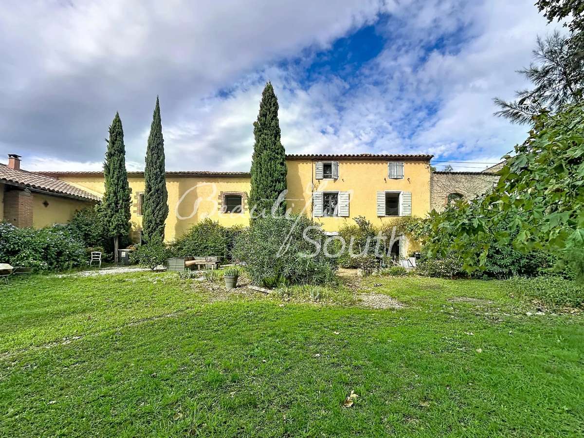 Maison Elne