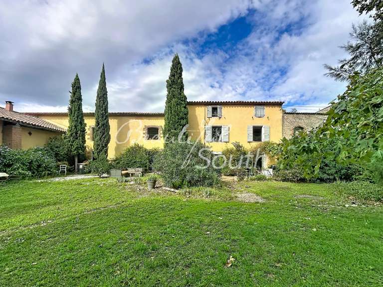 Maison Elne - 9 chambres - 405m²