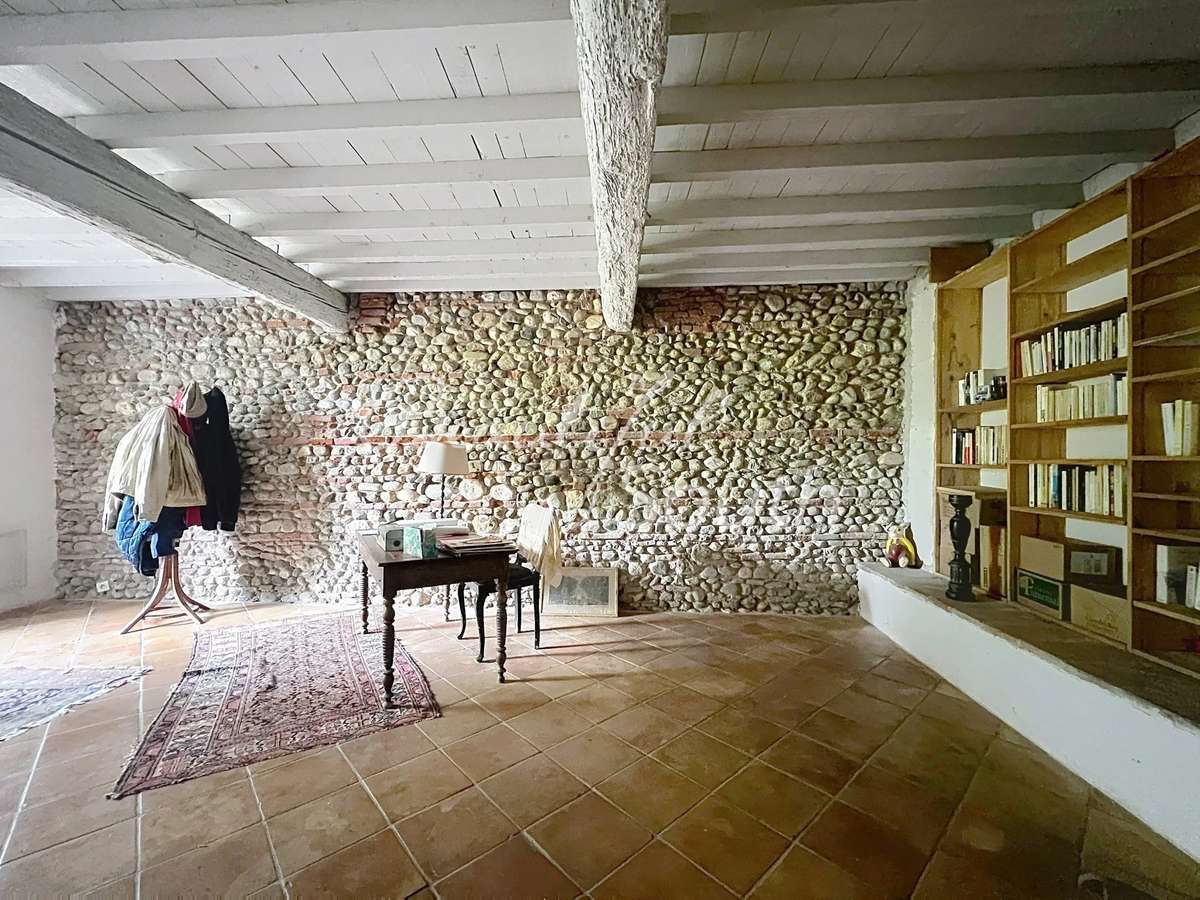 Maison Elne