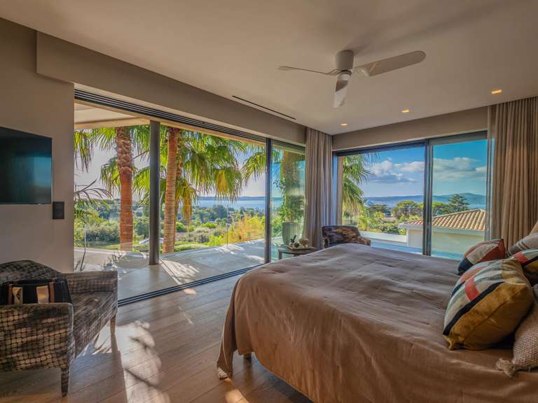 Maison Sainte-Maxime - 5 chambres - 710m²