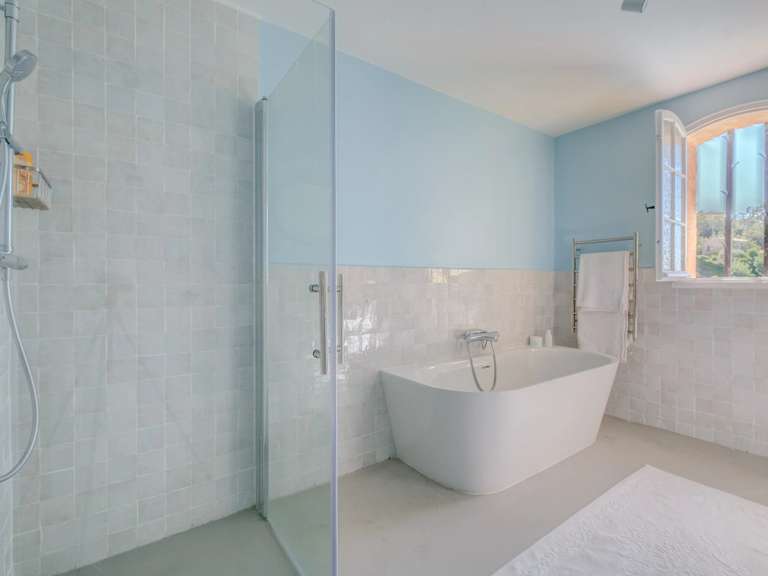 Maison Les issambres - 4 chambres - 205m²