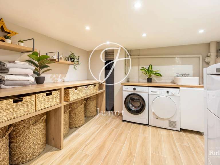 Maison Courbevoie - 6 chambres - 376m²