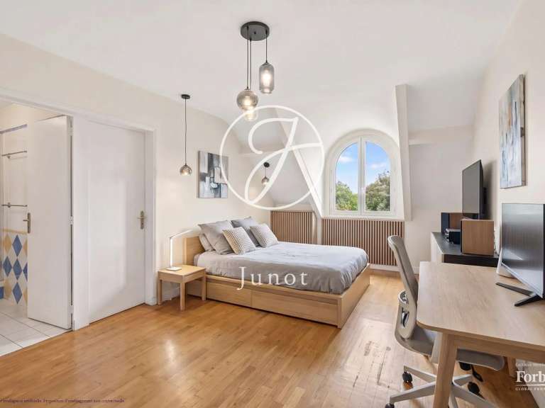 Maison Saint-Cloud - 6 chambres - 255m²