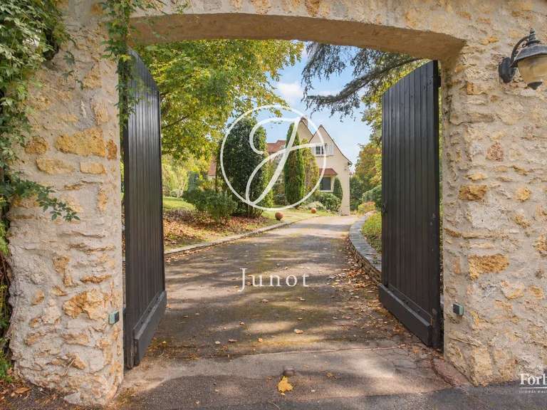 Maison Marnes-la-Coquette - 5 chambres - 330m²