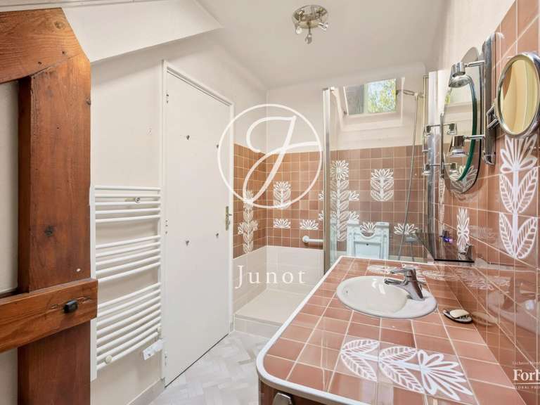 Maison Vaucresson - 5 chambres - 178m²