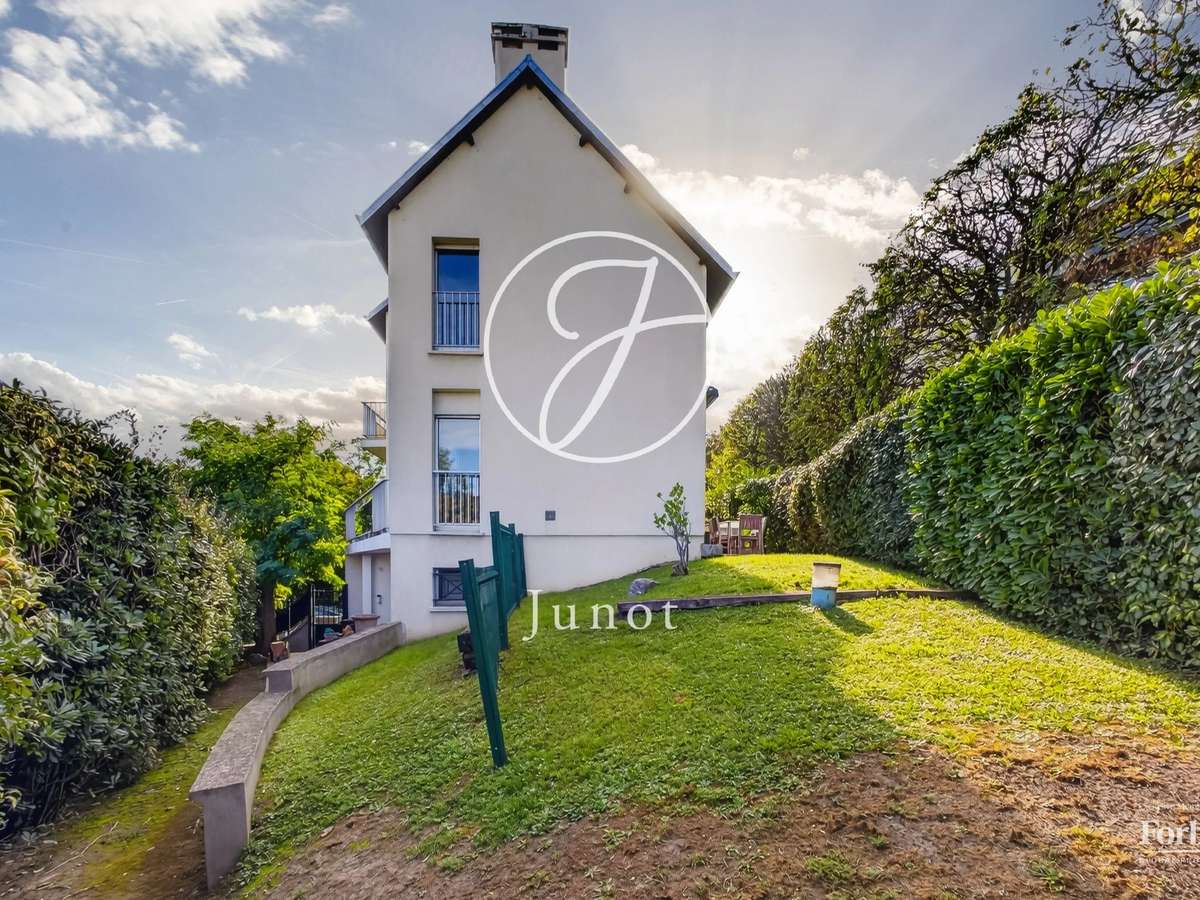 Maison Saint-Cloud