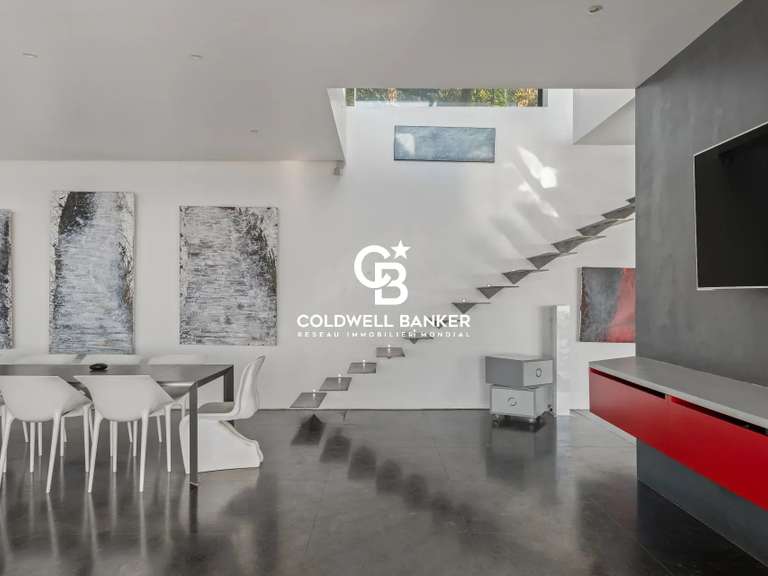 House Toulon - 3 bedrooms - 318m²