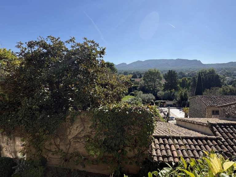 Maison Eygalières - 3 chambres - 171m²