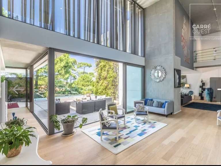 Maison Anglet - 5 chambres - 330m²