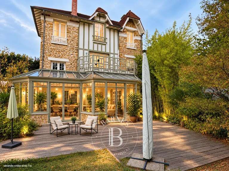 Maison Saint-Maur-des-Fossés - 5 chambres - 200m²