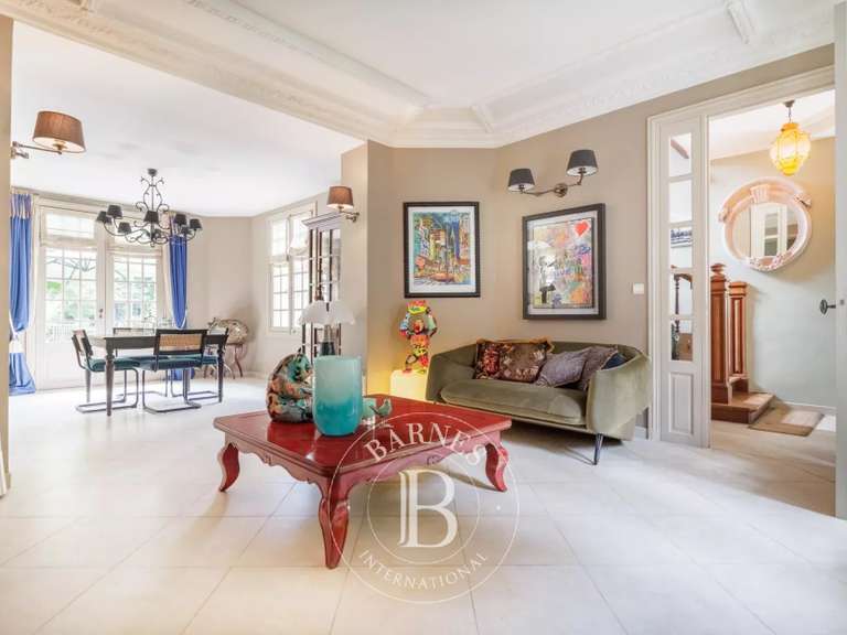 Maison Saint-Maur-des-Fossés - 5 chambres - 200m²