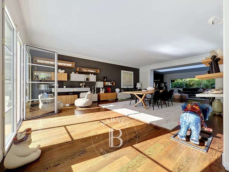 Maison Saint-Maur-des-Fossés - 4 chambres - 236m²
