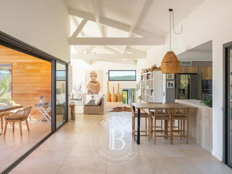 Maison Cassis - 5 chambres - 251m²