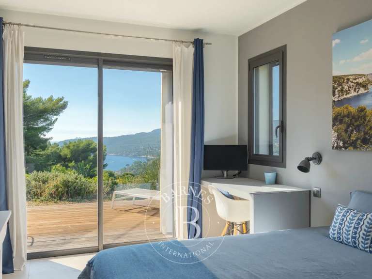 Maison Cassis - 5 chambres - 251m²
