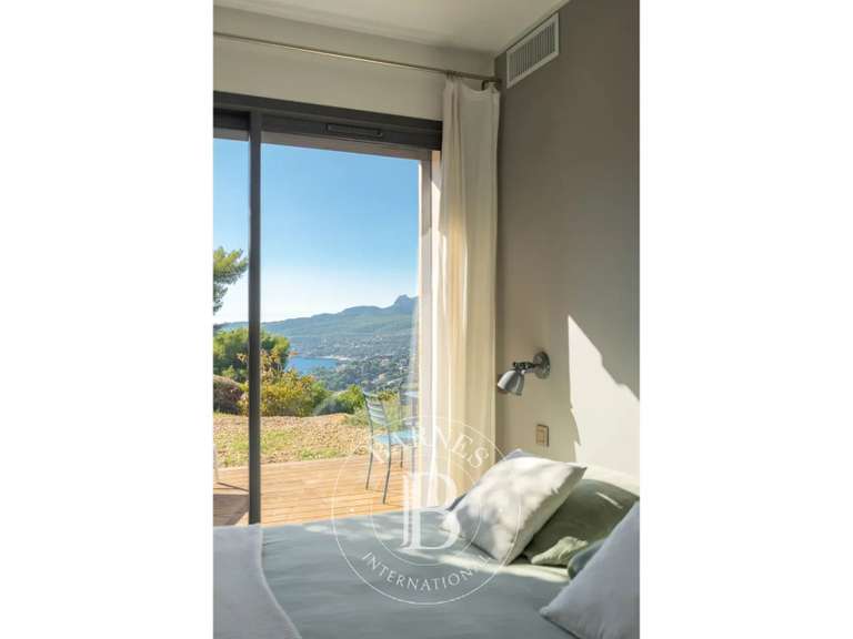 Maison Cassis - 5 chambres - 251m²