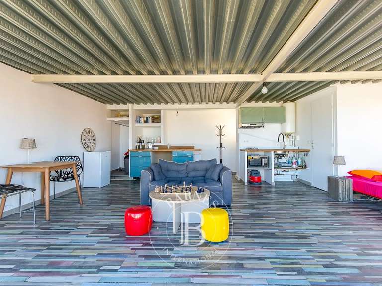 Maison Marseille 8e - 2 chambres - 180m²