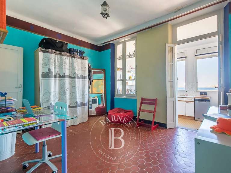 Maison Marseille 8e - 2 chambres - 180m²
