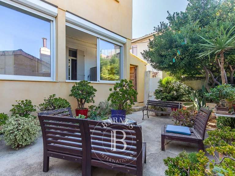 Maison Marseille 8e - 2 chambres - 180m²