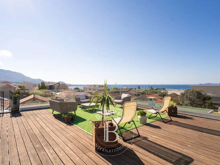 Maison avec Vue sur mer Marseille 8e - 4 chambres - 200m²