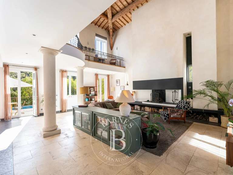 Maison Marseille 9e - 4 chambres - 314m²