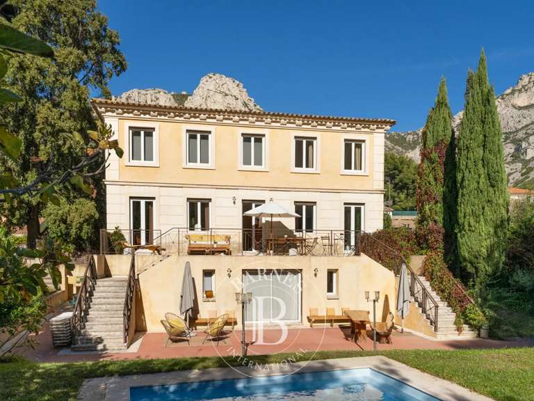 Maison Marseille 9e - 4 chambres - 314m²