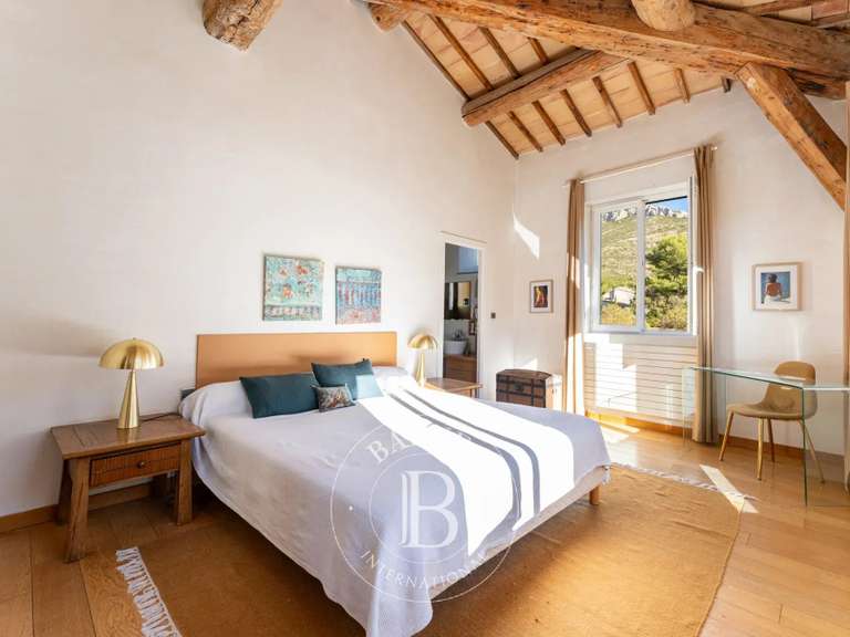 Maison Marseille 9e - 4 chambres - 314m²