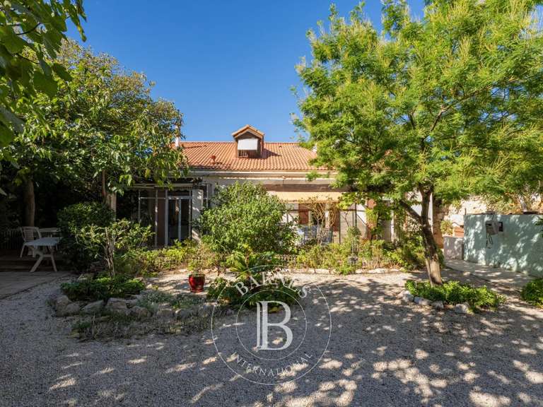 Maison Marseille 8e - 4 chambres - 132m²