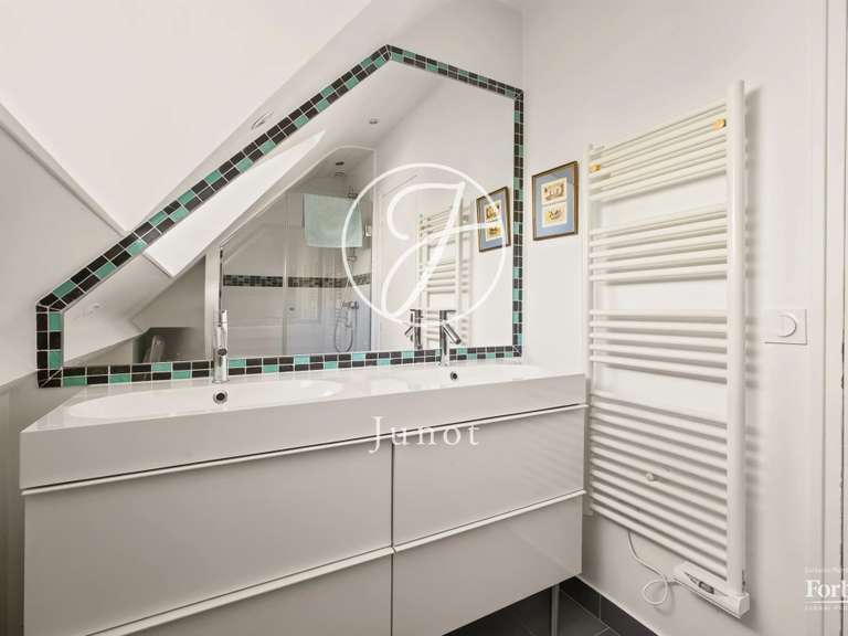 Maison Versailles - 6 chambres - 225m²