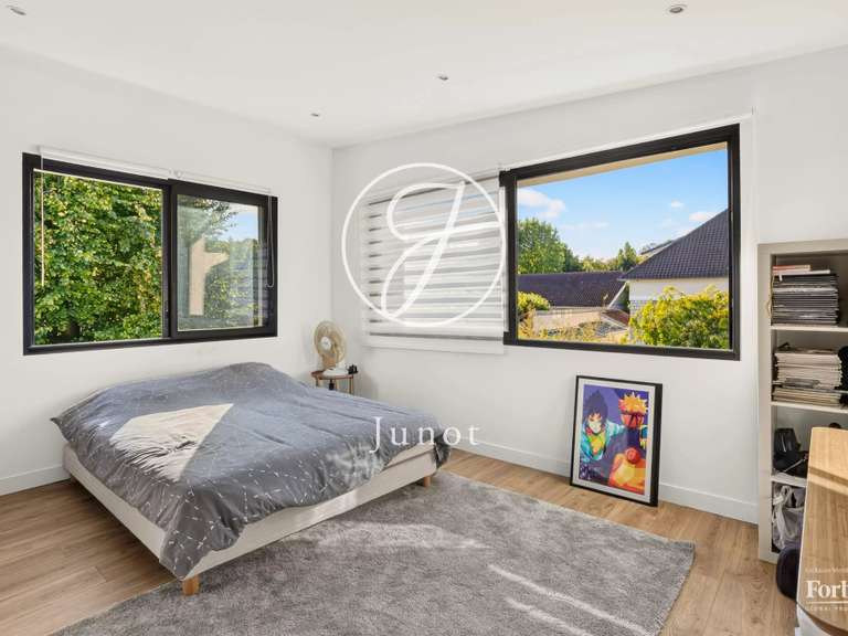 Maison Croissy-sur-Seine - 5 chambres - 159m²