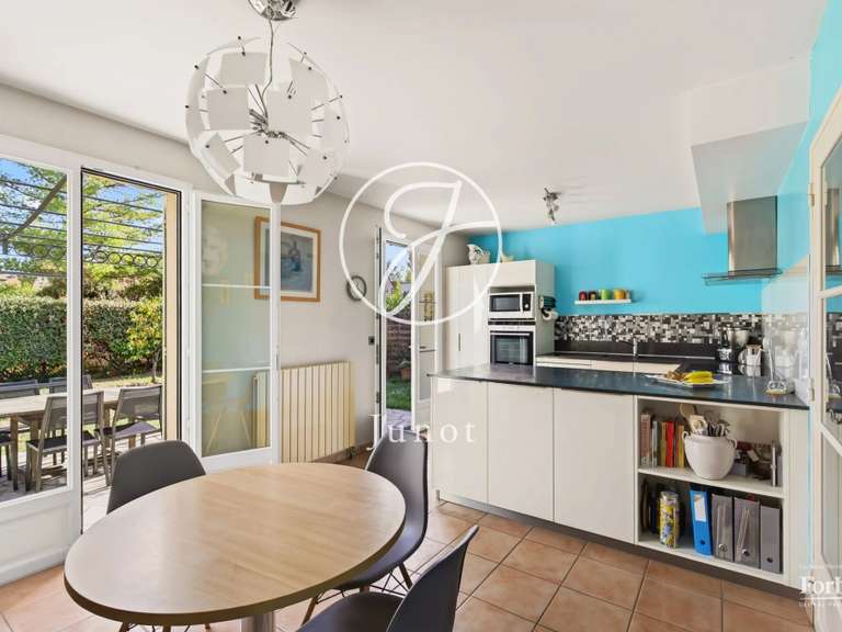 Maison Chatou - 5 chambres - 163m²