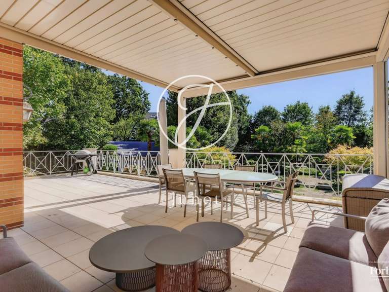 Maison Le Vésinet - 7 chambres - 398m²
