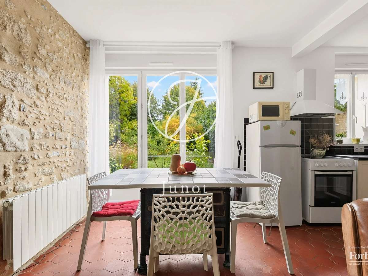 Maison Limetz-Villez