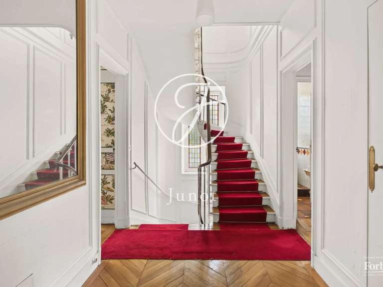 Maison Chatou - 7 chambres - 311m²