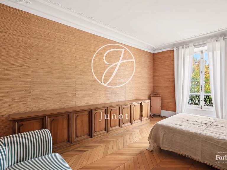 Maison Chatou - 7 chambres - 311m²