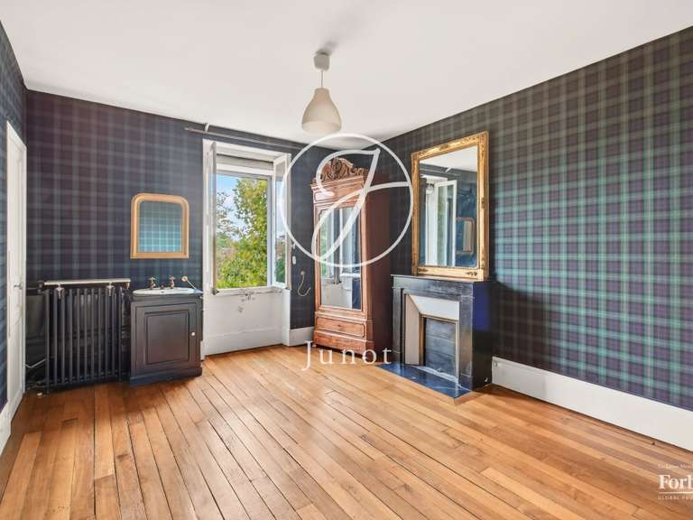 Maison Chatou - 7 chambres - 311m²