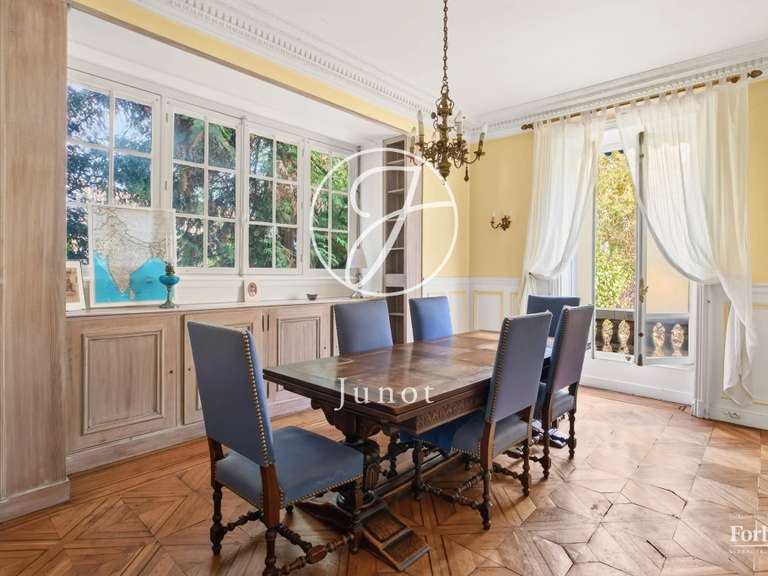 Maison Chatou - 7 chambres - 311m²