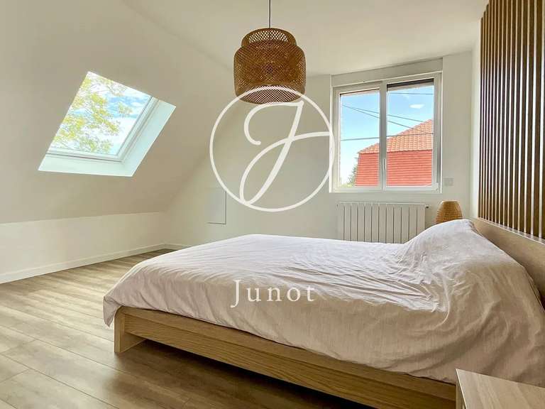 Maison Wasquehal - 4 chambres - 145m²