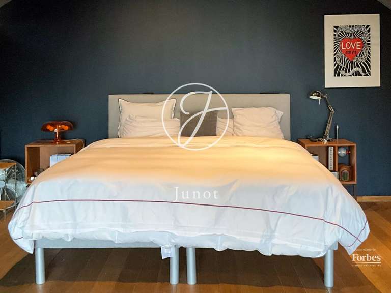 Maison Neuville-en-Ferrain - 5 chambres - 310m²
