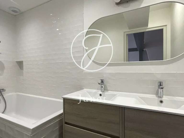 Maison Marcq-en-Baroeul - 5 chambres - 292m²