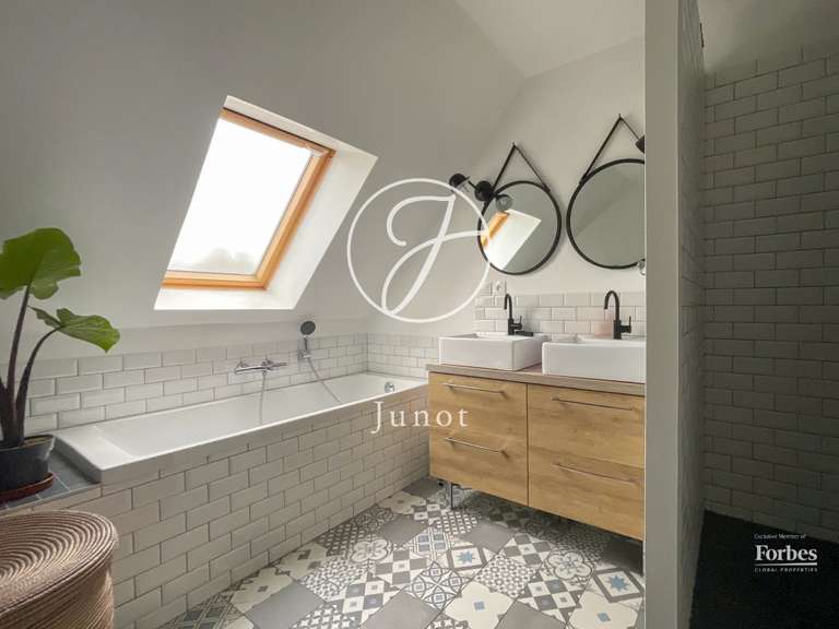 Maison Lesquin - 3 chambres - 147m²
