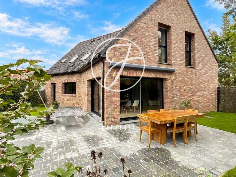 Maison Lesquin - 3 chambres - 147m²