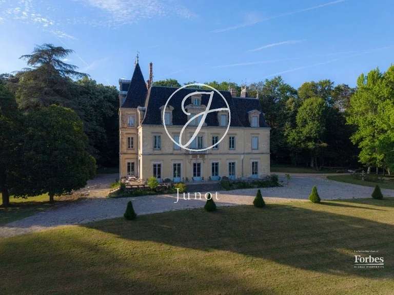 Maison Jujurieux - 15 chambres - 1005m²
