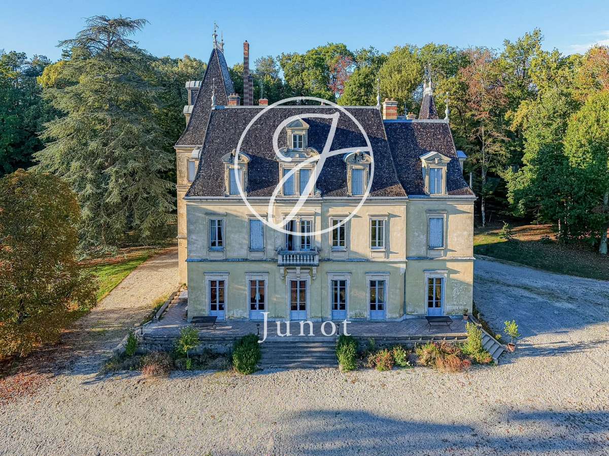 Maison Jujurieux