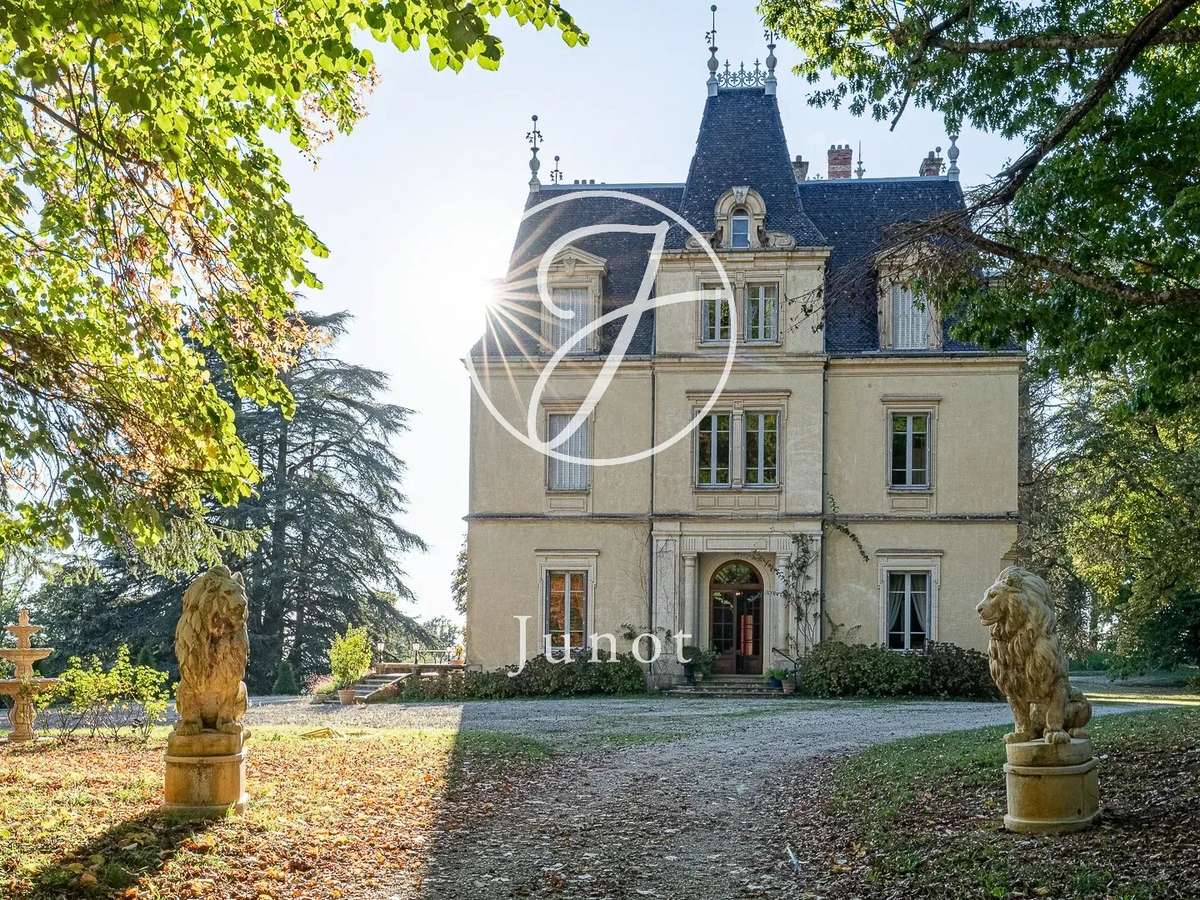 Maison Jujurieux
