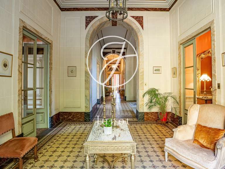 Maison Jujurieux - 15 chambres - 1005m²