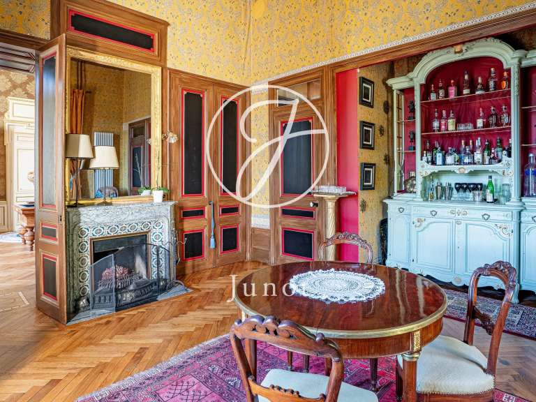 Maison Jujurieux - 15 chambres - 1005m²